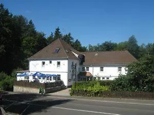 בית הארחה Laubacher Wald 3*