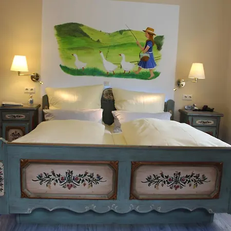 בית הארחה Laubacher Wald 3*